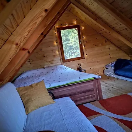 Vihor Vikendica Za Odmor Tvrdinici